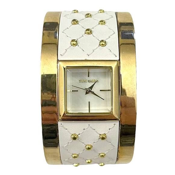 STEVE MADDEN Women's WHITE & GOLD TONE Cuff Watch - NEW BATTERY - Picture 1 of 6